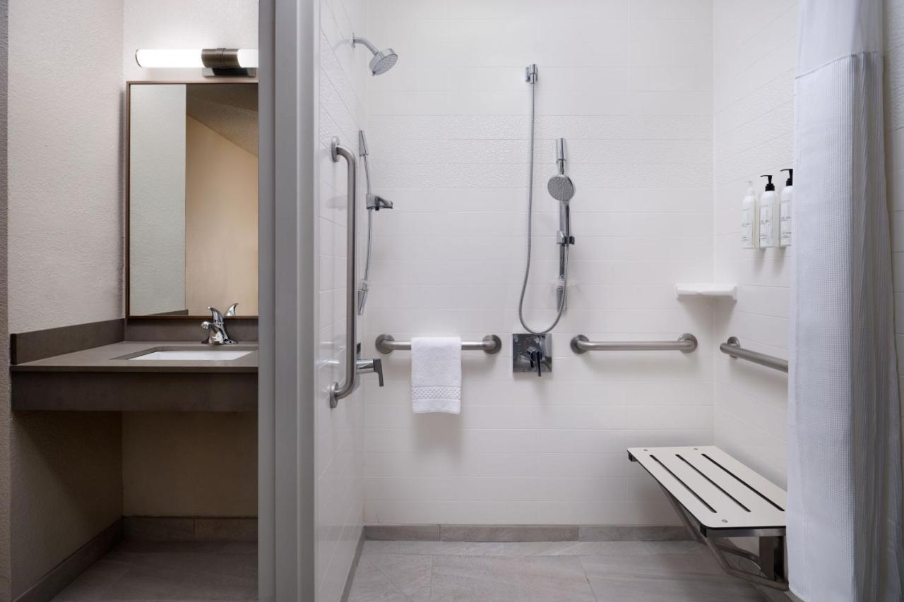 Fairfield Inn And Suites Austin South מראה חיצוני תמונה