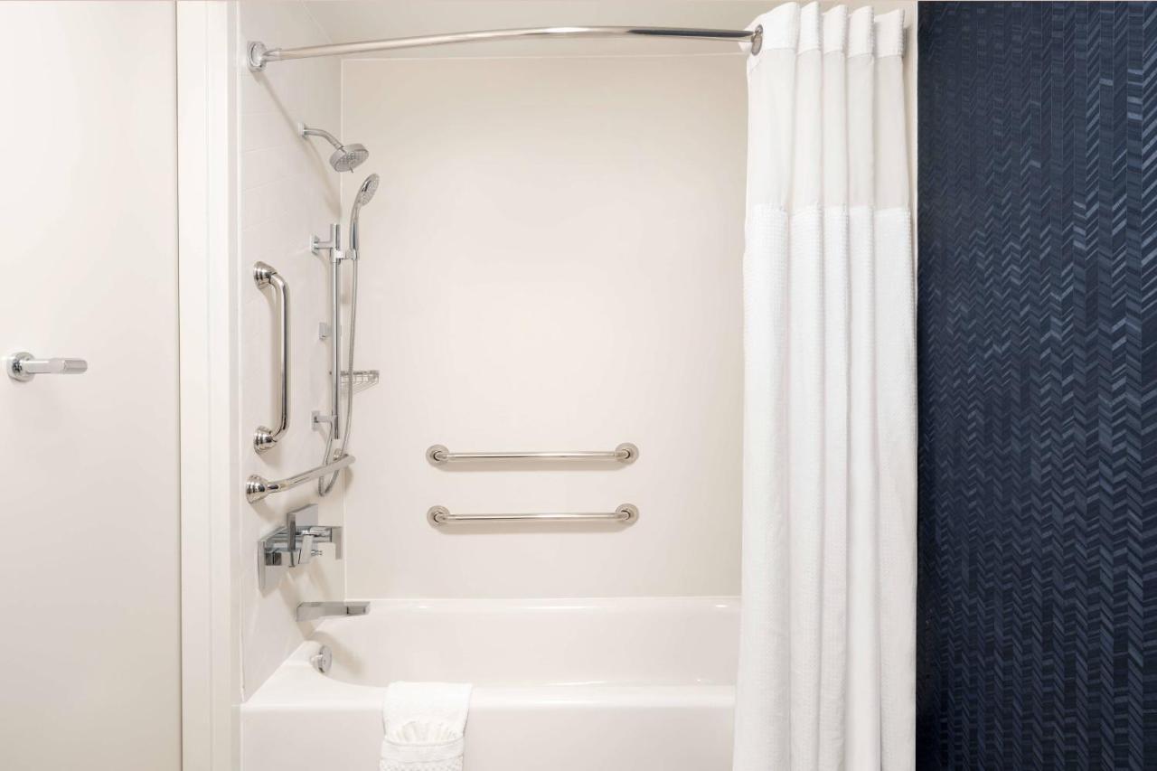 Fairfield Inn And Suites Austin South מראה חיצוני תמונה